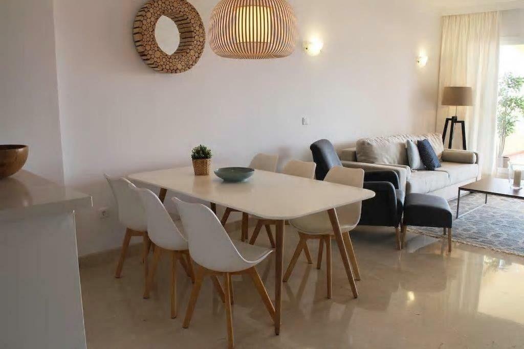 Apartament Ref 12 Luxury Aparment With Views Marbella Zewnętrze zdjęcie